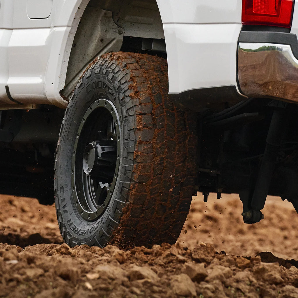 Cooper Discoverer AT3 XLT LT 305/70R17 Load E 10 Ply All Terrain Tires Set of 4 F22593