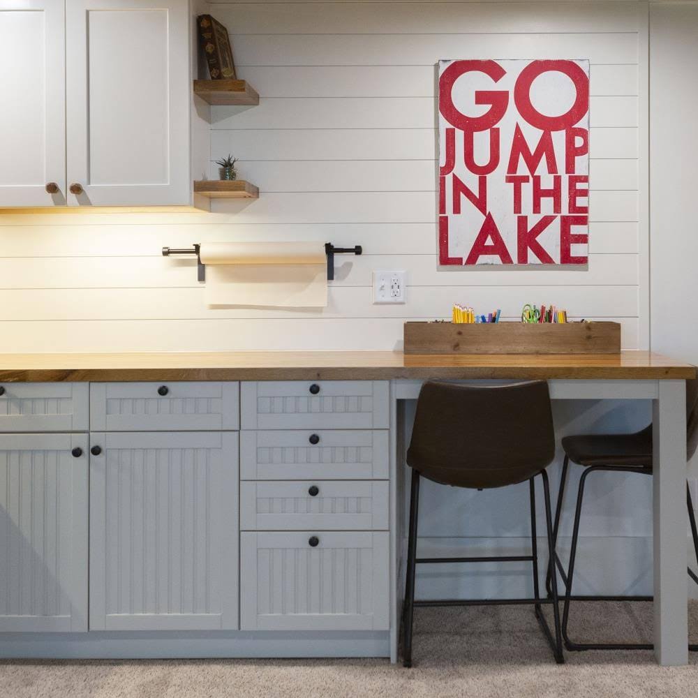 UFP-Edge 1 in. x 6 in. x 6 ft. Farmhouse Shiplap White Smooth Nickel Gap Pine (6-Pack) C527