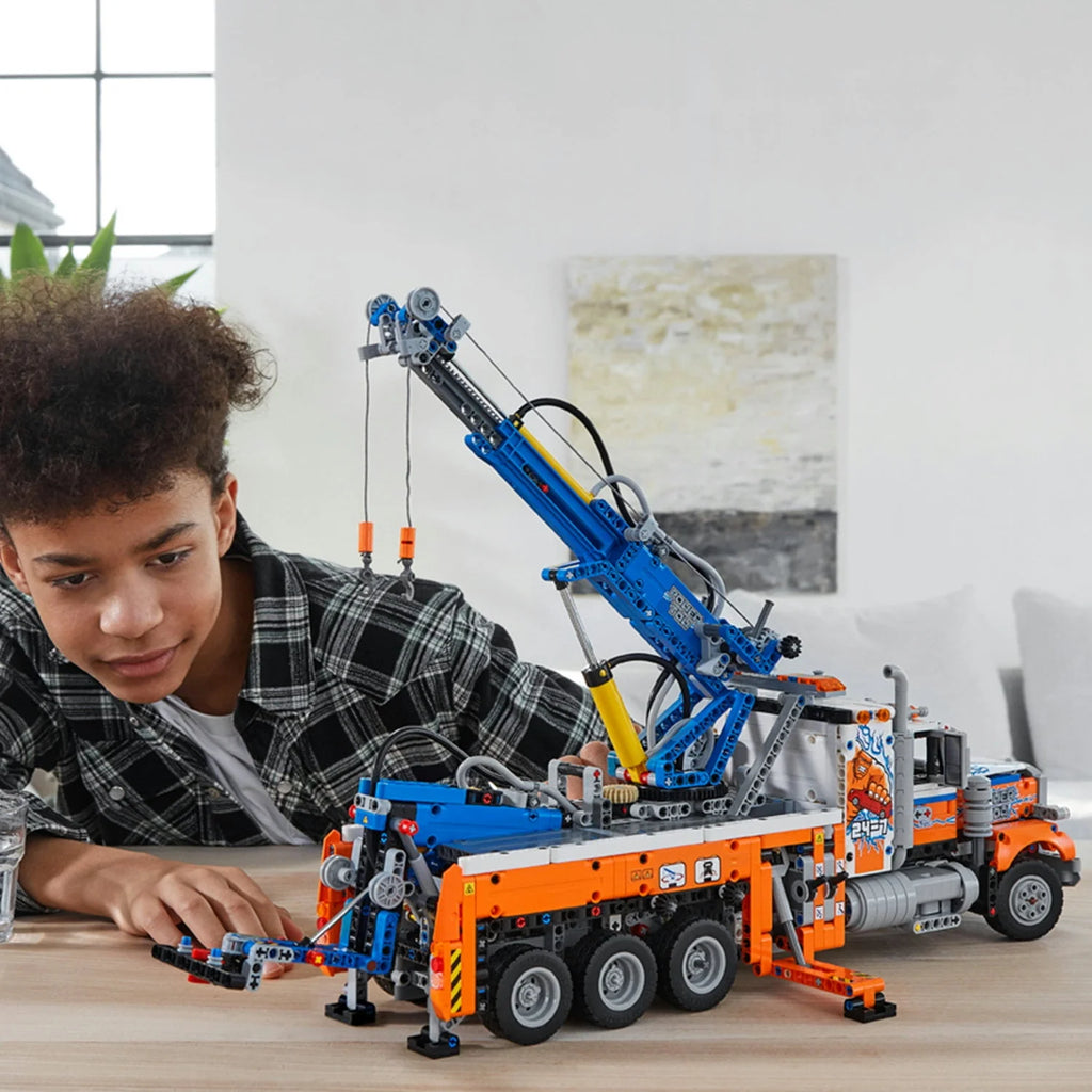 LEGO Technic Heavy-Duty Tow Truck 42128 Building Set L727442