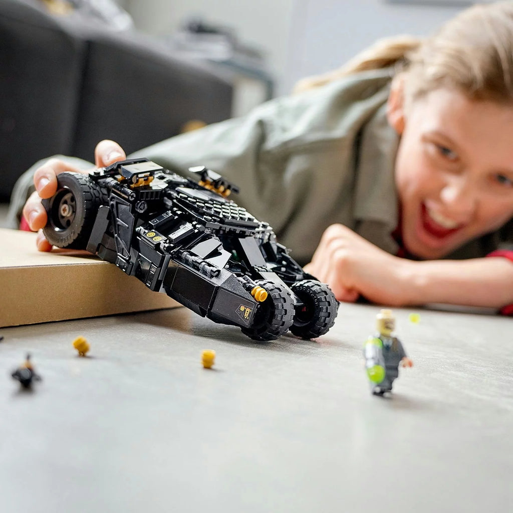 LEGO DC Batman Batmobile Tumbler: Scarecrow Showdown 76239 Building Set M271690