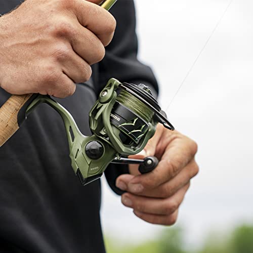 KastKing Spartacus II Fishing Reel Spinning Reel 22LBs Max Drag 7+1 Stainless BB Saltwater Freshwater G54182