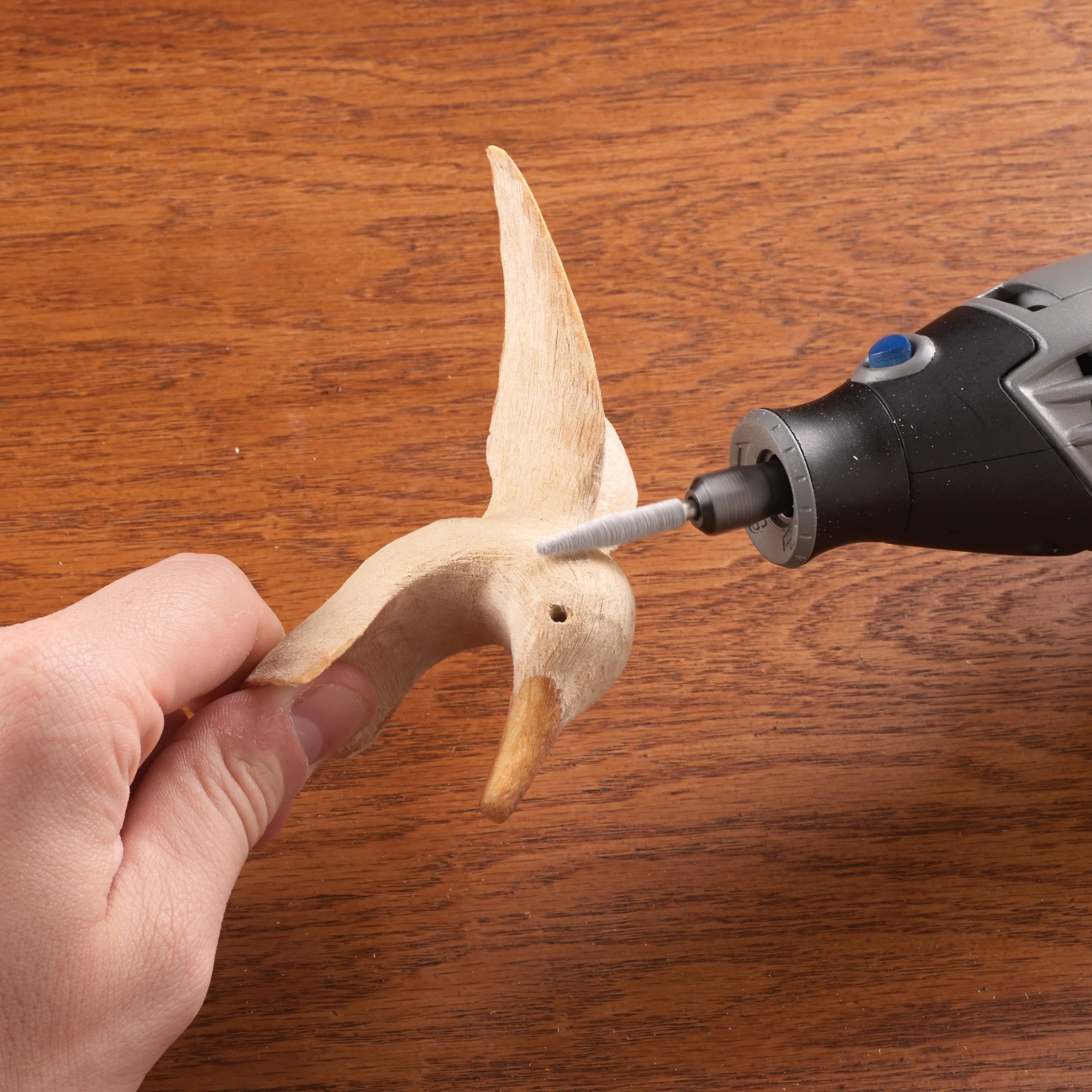 Dremel 3000-N/18 Variable Speed Rotary Tool with EZ Twist Nose Cap, 18 Accessories R231580