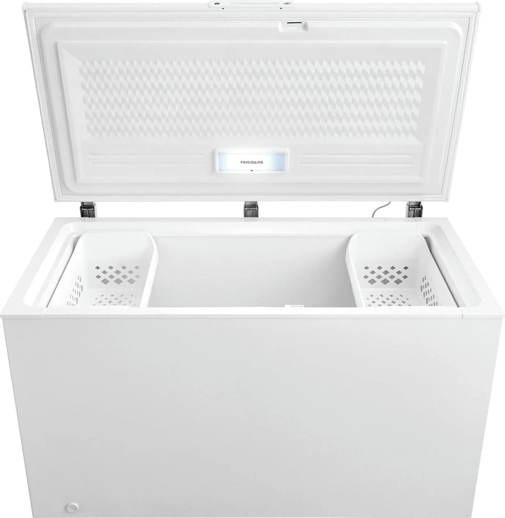 Frigidaire FFCL1542AW 14.8 Cu. Ft. White Chest Freezer X52504