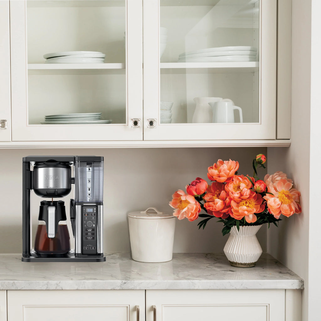 Ninja CM300 Hot & Iced Coffee Maker, Single Serve, Stainless Steel N652790