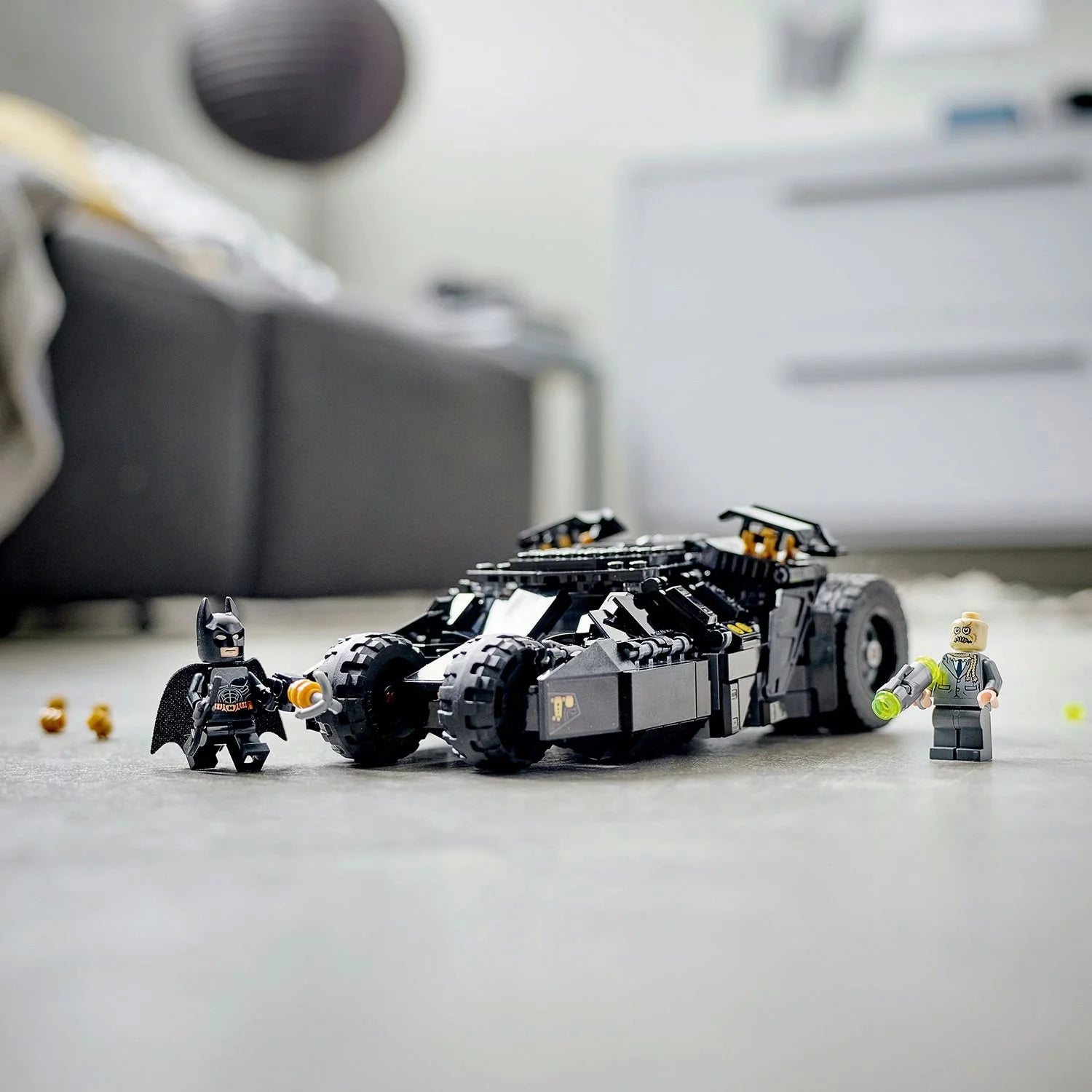 LEGO DC Batman Batmobile Tumbler: Scarecrow Showdown 76239 Building Set M271690