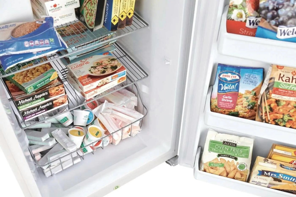 Frigidaire FFFU16F2VW 28 Upright Freezer, 15.5 cu. ft., White Z412167