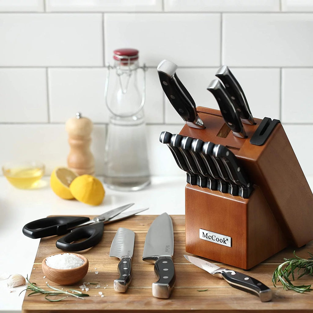 McCook MC23A 15-Piece Kitchen Knife Block Set with Built-in Sharpener V1329