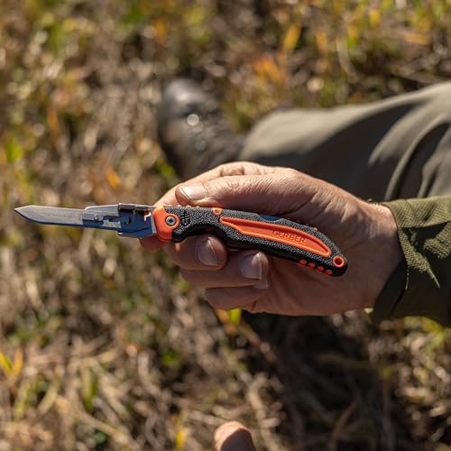 Gerber Gear Vital Pack Compact Saw with Stainless Steel Blade and Sheath A178