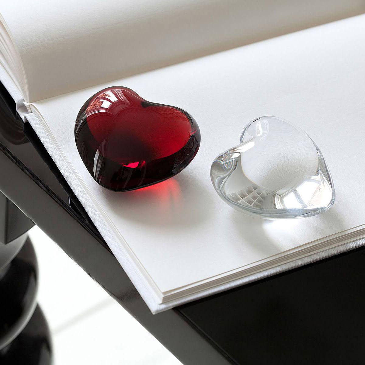 Baccarat Puffed Heart Clear V919