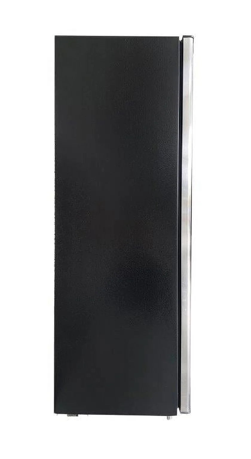 Frigidaire 6.5 Cu. ft. Upright Freezer, Platinum C507520