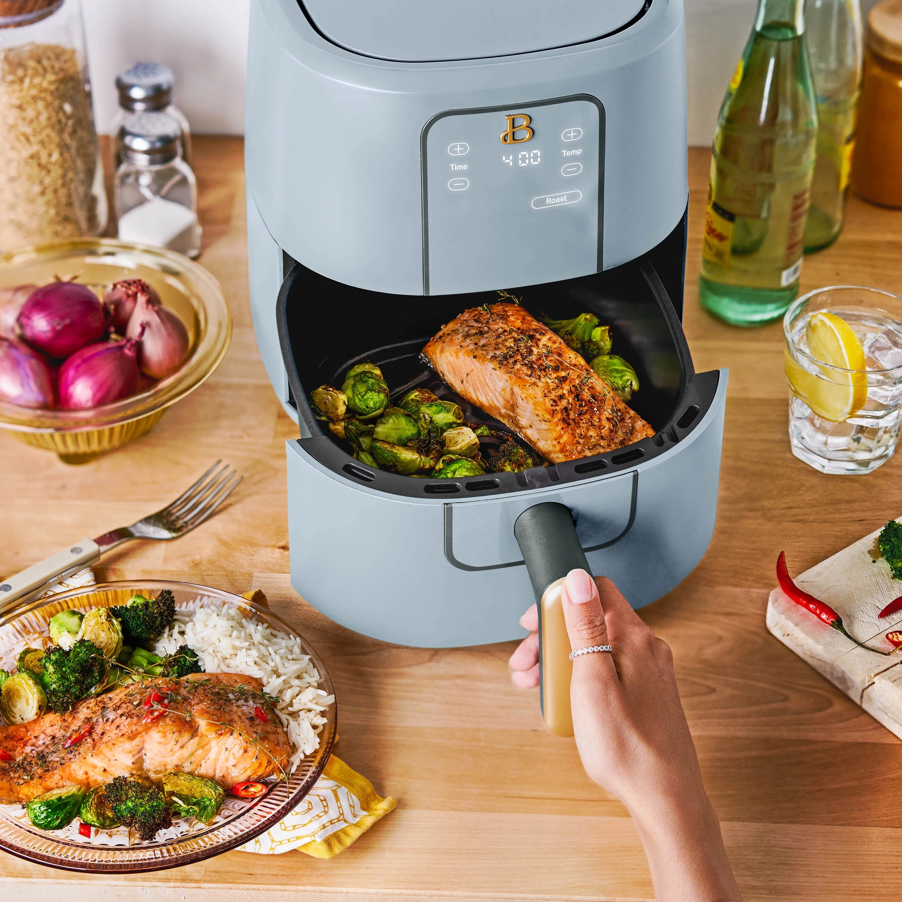 Beautiful 3 Qt Air Fryer with TurboCrisp Technology, White Icing by Drew Barrymore Q37808