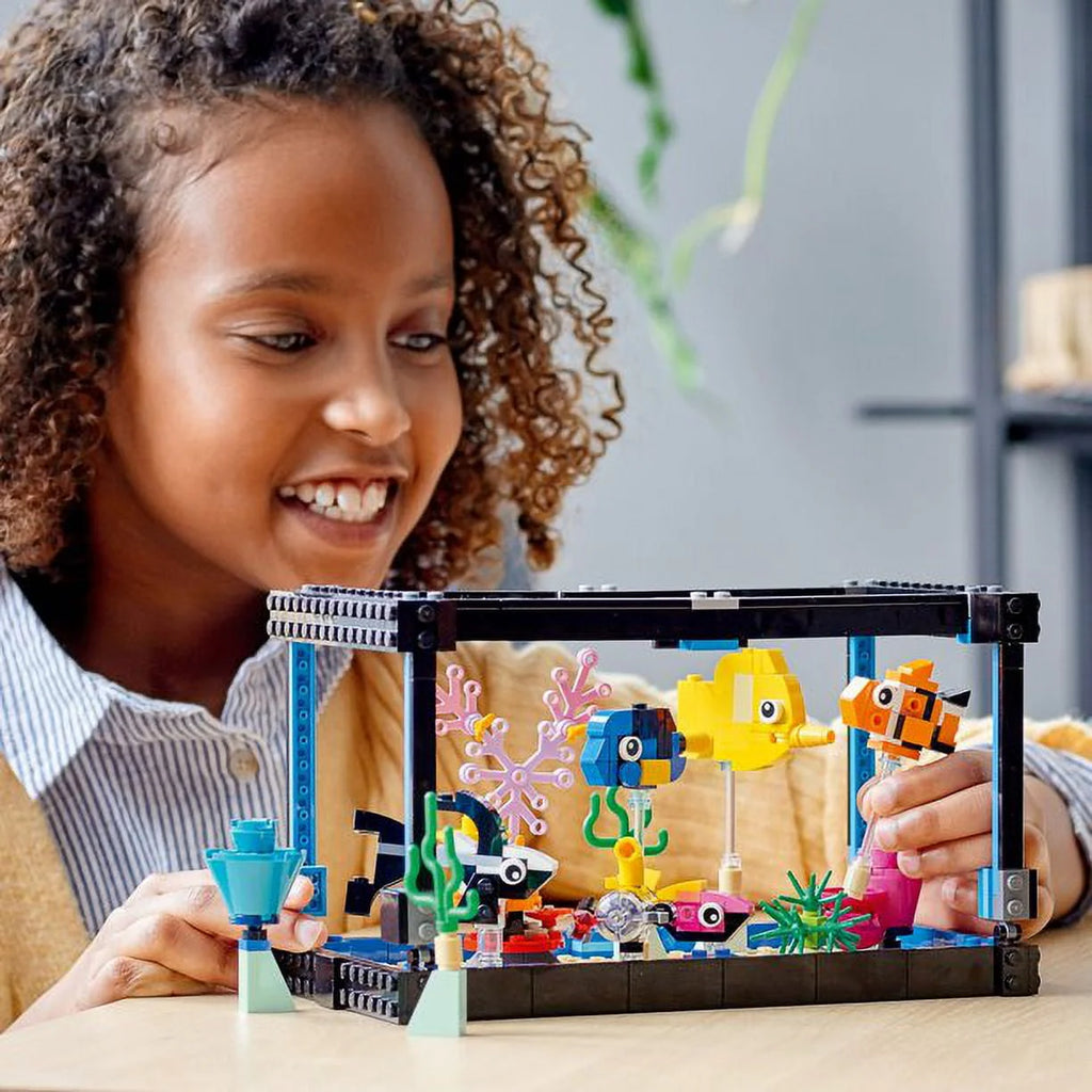 LEGO Creator 3in1 Fish Tank 31122 Building Toy, 352 Pieces Z56758
