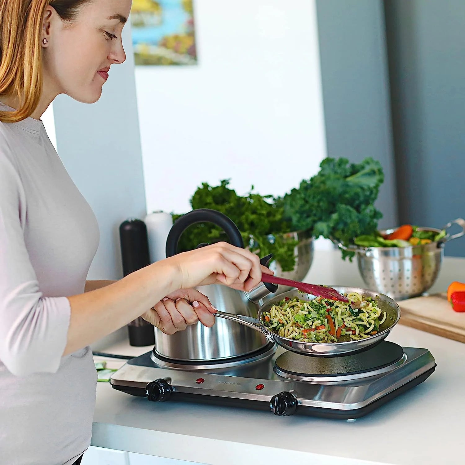 OVENTE Countertop Infrared Double Burner 1500W Electric Hot Plate, Silver V553987