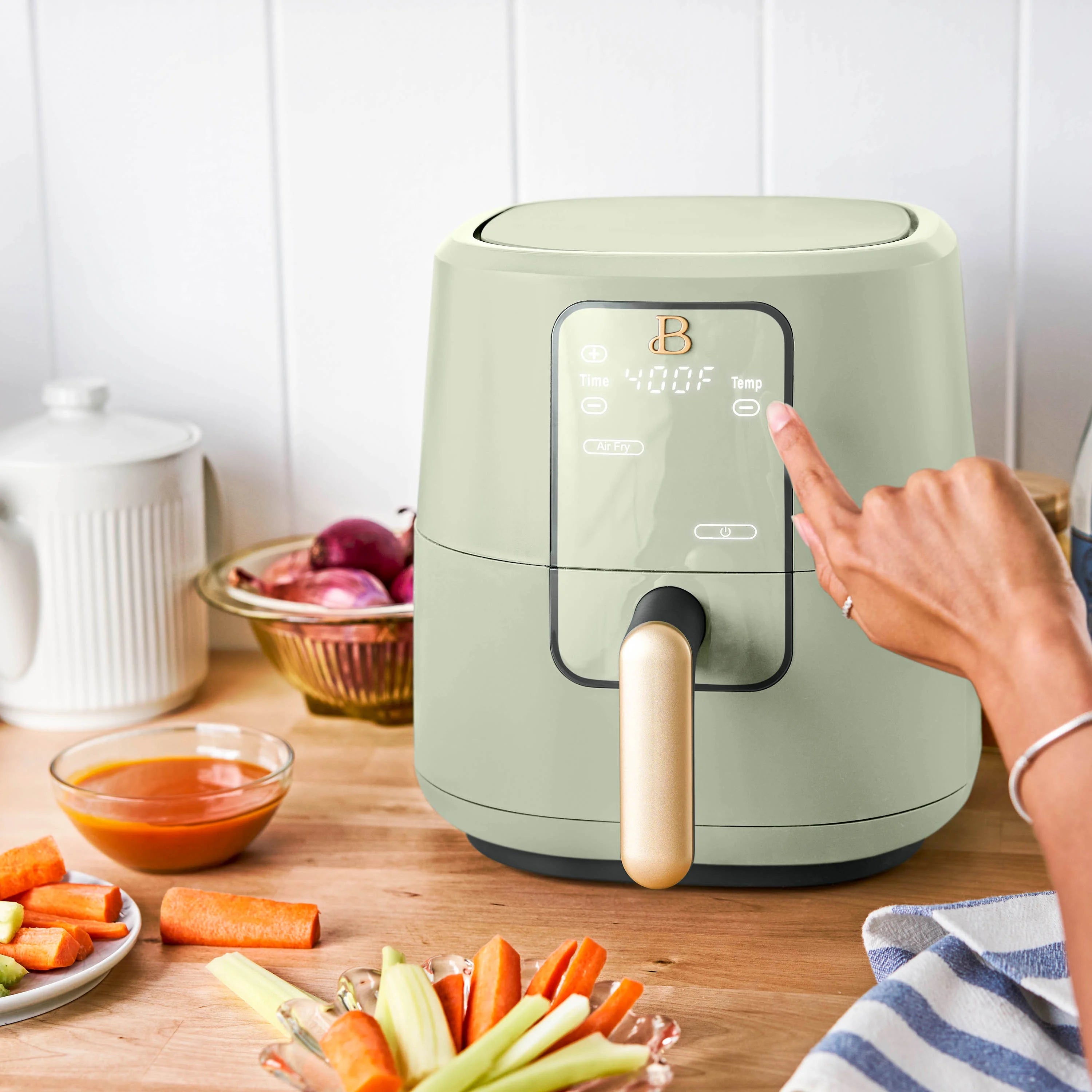 Beautiful 3 Qt Air Fryer with TurboCrisp Technology, White Icing by Drew Barrymore Q37808