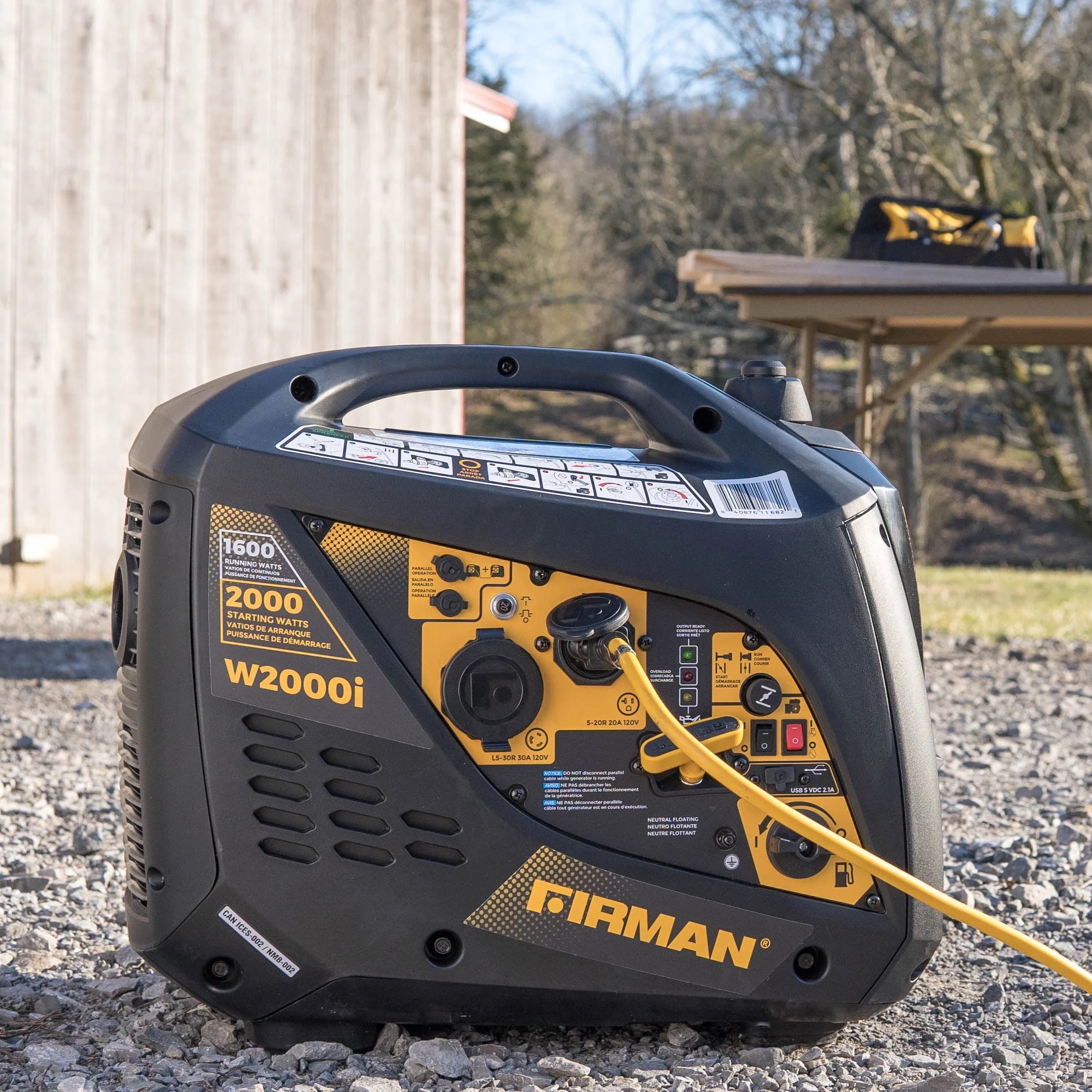 FIRMAN W01682 1600/2000 Watt Gasoline Inverter Generator P1961