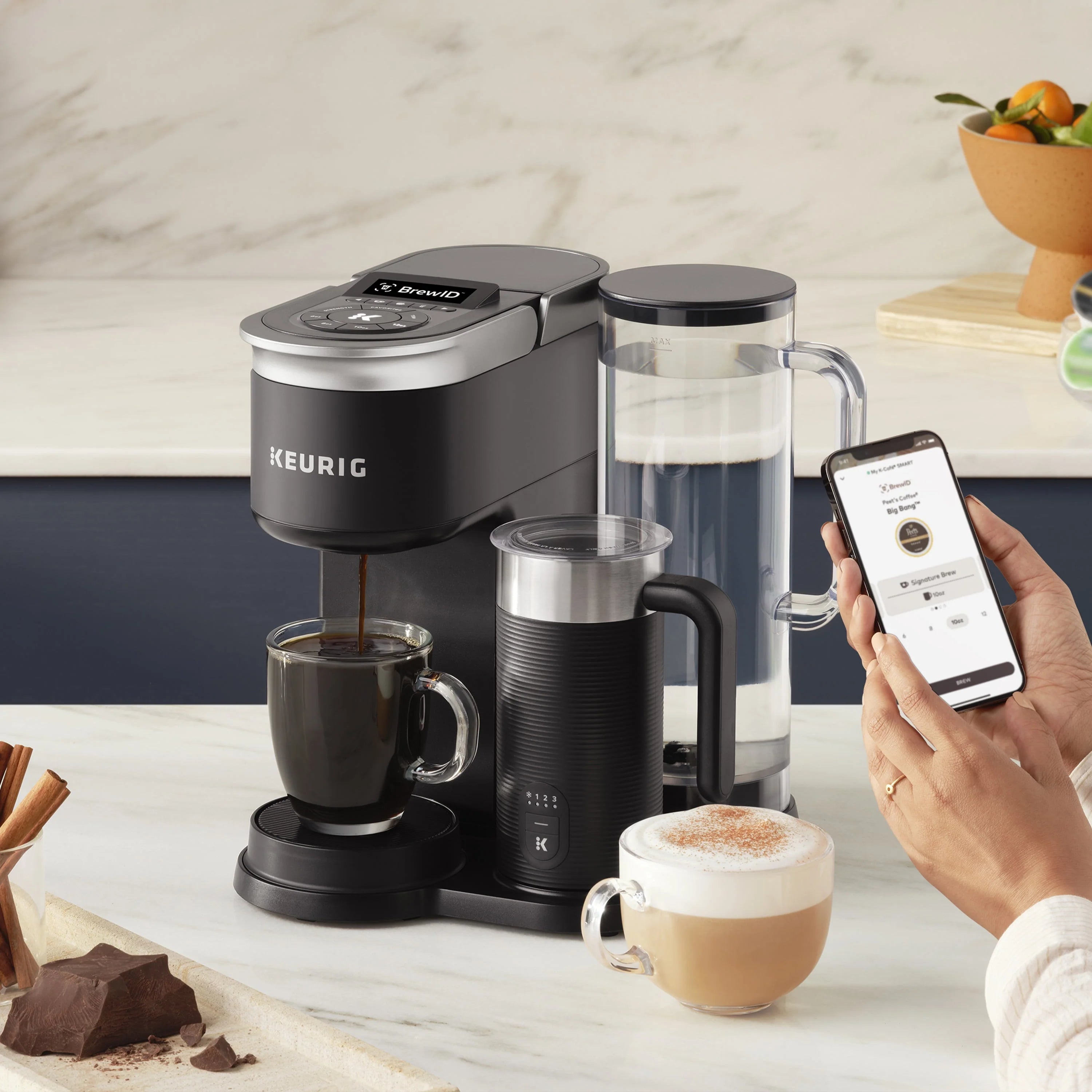 Keurig K-Cafe SMART Single Serve Coffee, Latte & Cappuccino Maker, Black H711