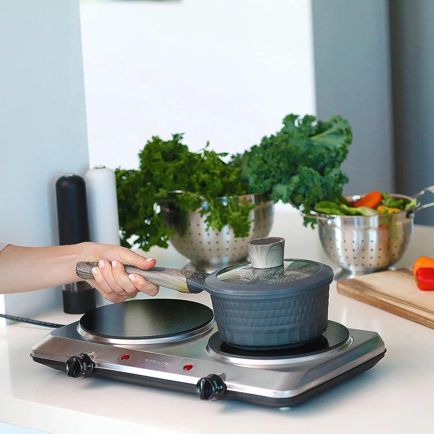 OVENTE Countertop Infrared Double Burner 1500W Electric Hot Plate, Silver V553987