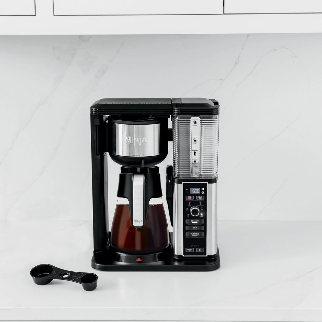 Ninja CM300 Hot & Iced Coffee Maker, Single Serve, Stainless Steel N652790