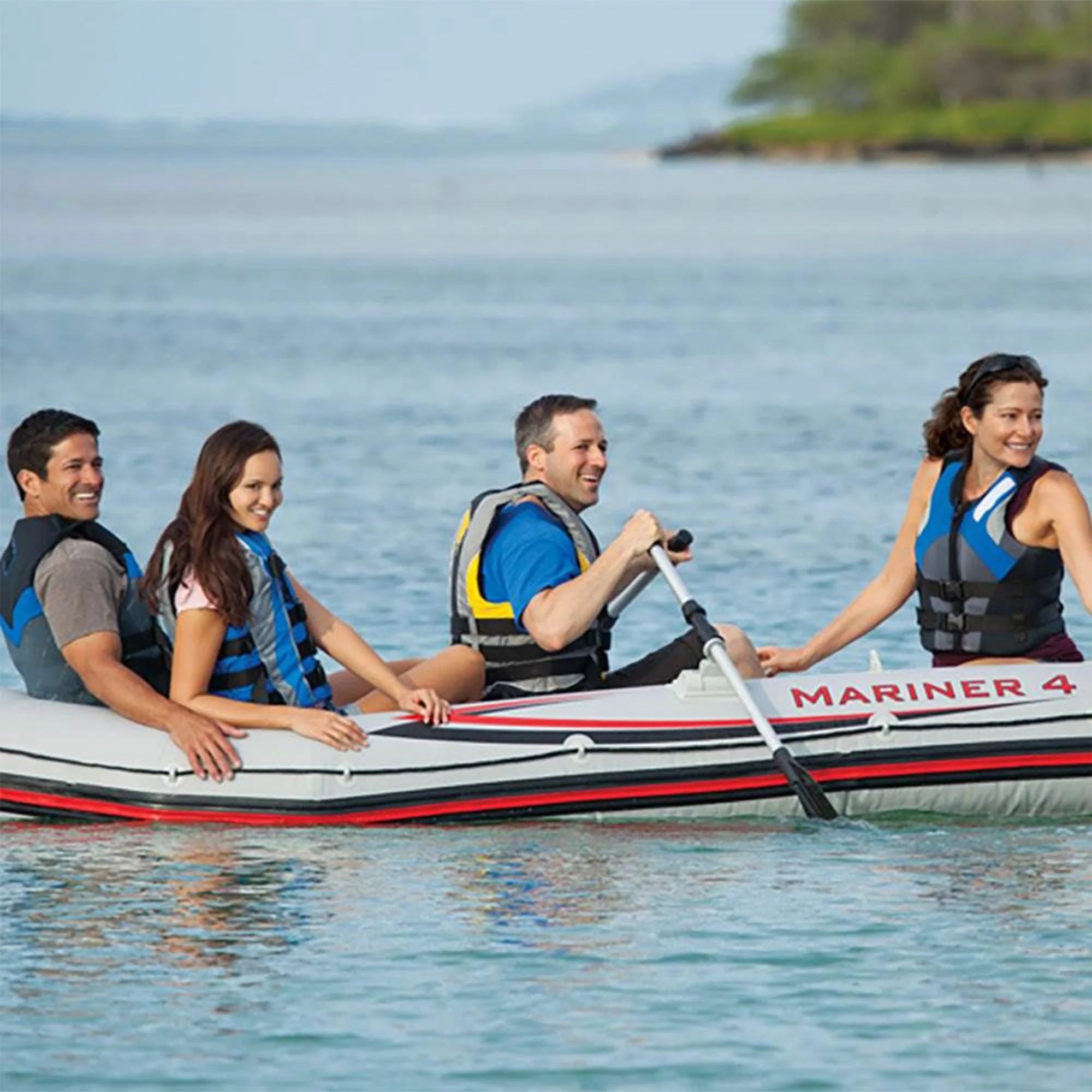 Intex Mariner 4 Person Inflatable Dinghy Boat with Pump and Oars Q448742