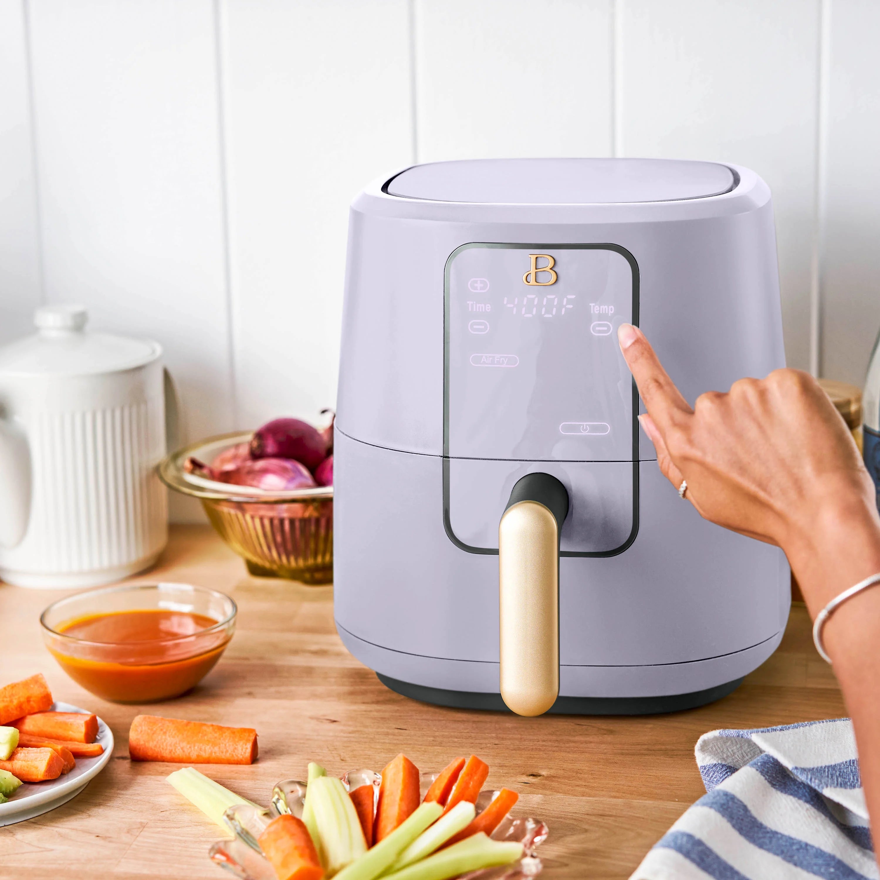Beautiful 3 Qt Air Fryer with TurboCrisp Technology, White Icing by Drew Barrymore Q37808