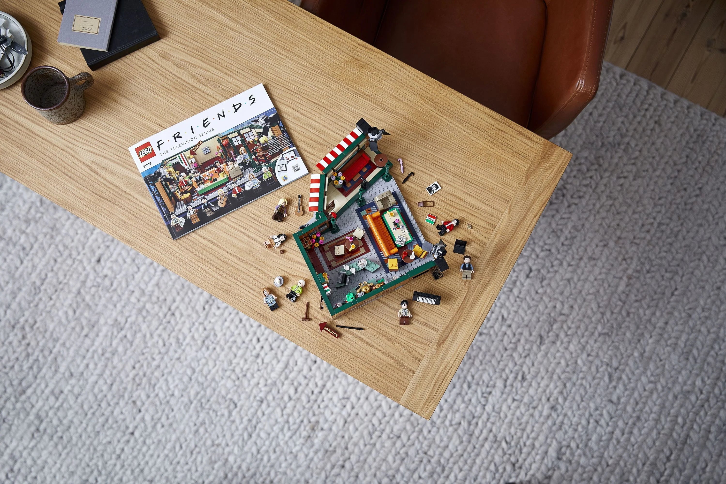 LEGO Ideas Central Perk 21319 Building Set V4150